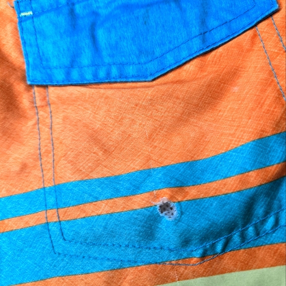 Laguna Boys Swim Shorts UPF 50 Board Shorts Swim Trunks Size Medium 10/12 - Picture 7 of 7